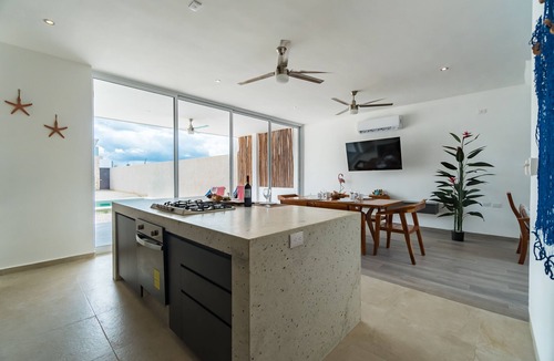Chicxulub Puerto House | Casa Arena Mía by Casago