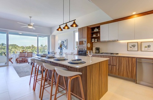 Nuevo Vallarta Condo | Casa Azul New 2BR, Deluxe Apt w/Great Views, Pool & Jacuzzi