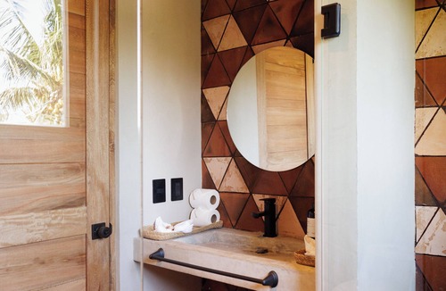 Los Tamarindos Hotel | Casa Badu