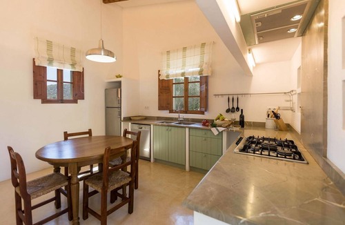 Sant Llorenc des Cardassar Villa | Casa Begura - Two Bedroom Villa, Sleeps 4