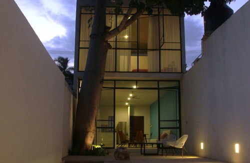 Merida Municipality House | Casa "Camaleon", Santiago area