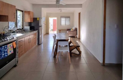 Chelem House | Casa Cocales - Cozy family beach house with pool - 2 min from the beach.