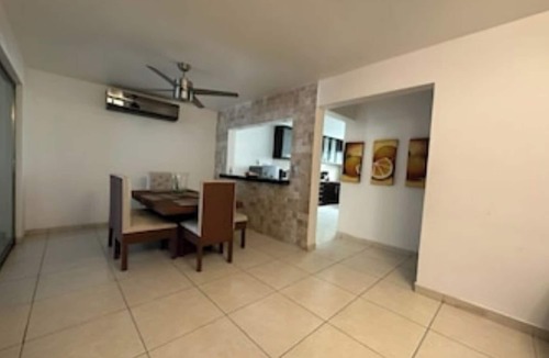Tuxtla Gutierrez House | Casa Completa Climatizada, Cercana a Plazas Comerciales y Parqaues Recreativos