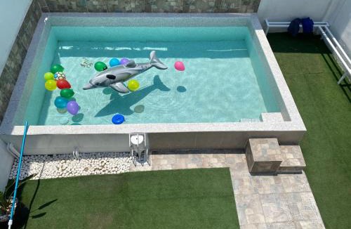 Leon House | Casa de descanso con piscina Galileos