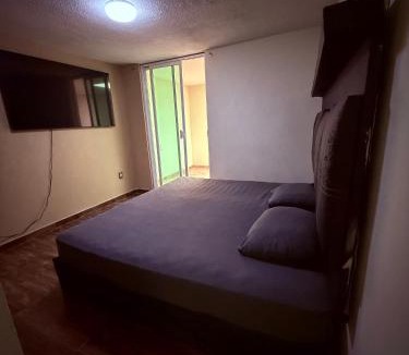 Tula de Allende House | Casa de dos pisos,Ciudad Tolteca