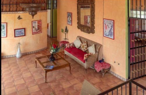El Tuito House | Casa de Hospedaje Jardin del Tuito