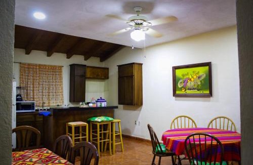 Patzcuaro Hotel | Casa de huéspedes la guarecita