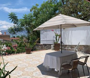 Ajijic Bed & Breakfast | Casa de la Abuela