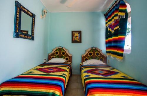 Hidalgo Villa | Casa de La Paz - Beautiful Beachfront Villa