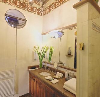 Centro Hotel | Casa de la Real Aduana Boutique Hotel