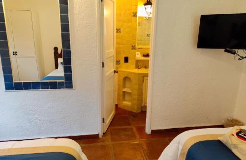 Rancho Cortes Hotel | Casa de las Conchas Cuernavaca