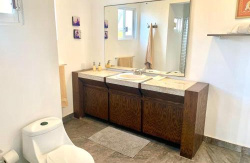Boulevard Barra Vieja Hotel | Casa de las Olas Surf & Beach Club