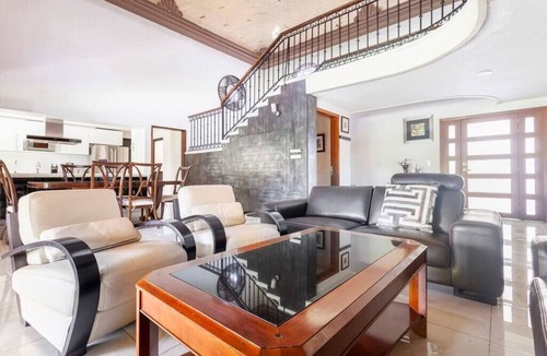 Jiutepec House | Casa DE LUJO en Lomas de Cuernavaca con jacuzzi.