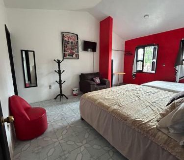 De Guadalupe House | Casa De Liz
