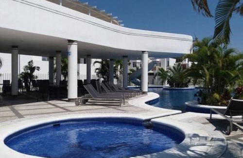 Manzanillo House | Casa Diamante Azul