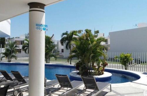 Manzanillo House | Casa Diamante Azul