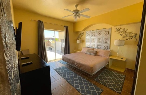 Centro House | Casa Diamante ~ Stunning Beach House ~ Pool Access