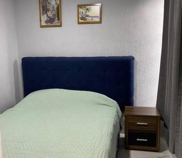 San Pedro Tlaquepaque Apartment | Casa duplex aeropuerto/arena VFG