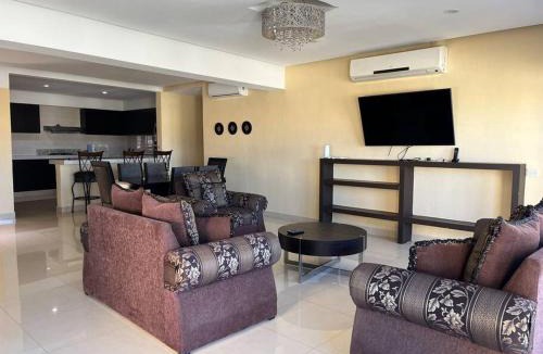 Centro House | Casa El Encanto