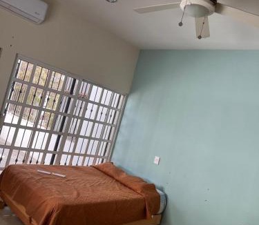 Las Gaviotas House | Casa en zona dorada