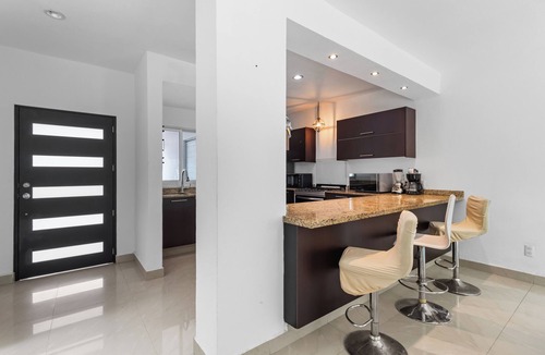 Fluvial Vallarta House | Casa Encanto - 3Bdr, 2.5bath w/Jacuzzi and Parking