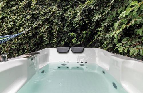 Fluvial Vallarta House | Casa Encanto - 3Bdr, 2.5bath w/Jacuzzi and Parking