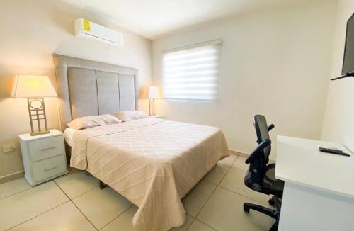 Hermosillo House | Casa Familiar con Alberca en Privada, 5 min del Aeropuerto y Consulado Americano
