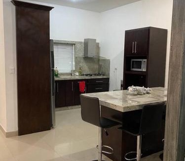 Los Mochis House | Casa Grande con Jacuzzi cerca de ctra MochisTopo