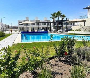 Leon House | Casa Hope!