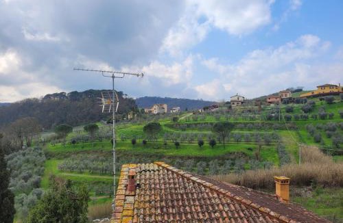 Poggio alla Malva Apartment | Casa I Partigiani, a historic house in the village