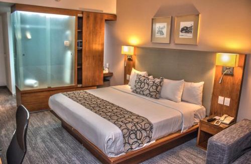 Queretaro Hotel | Casa Inn Premium Hotel Queretaro