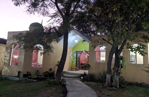 Chapala Haciendas Cottage | Casa Jacarandas Chalet with Garden in Chapala