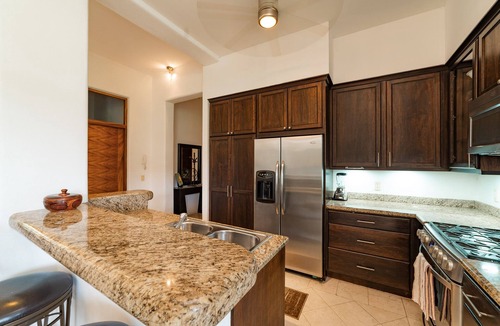 P Chahue Condo | Casa Kiskadee - HUATULCO HAVEN - 3 BEDROOM STEPS FROM PLAYA CHAHUE AND CHEDRAUI