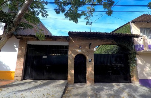 Colonia 5 de Diciembre Apartment | Casa La Roja- Casa Tres Lunas #3