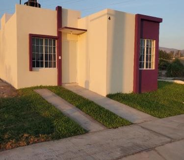Tecoman House | Casa las Palmas