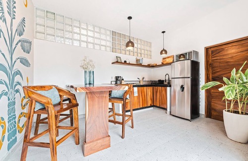 San Francisco House | Casa Latino, heated pool, ideal for family and friends, 3 levels, 5 bedrooms.