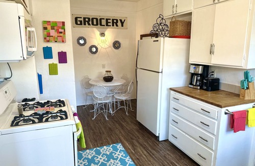 Sam Hughes Apartment | Casa Luna: A Southwest, Vintage Getaway!
