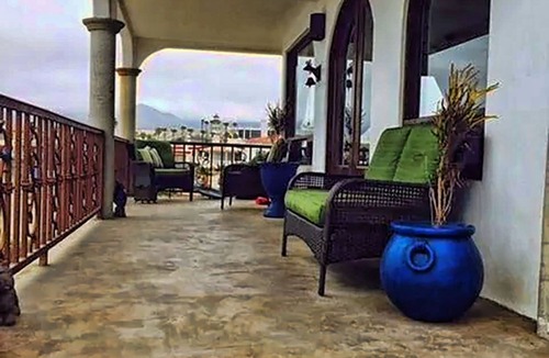 Playas de Rosarito Villa | Casa Luna Llena oceanfront villa, sleeps 20+, pool, jacuzzi, beach, bbq, views