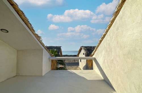 El Azufre House | Casa M - a house by the sea