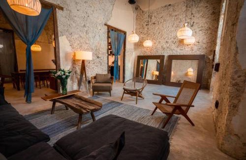 Centro Villa | Casa Mandarina downtown with pool
