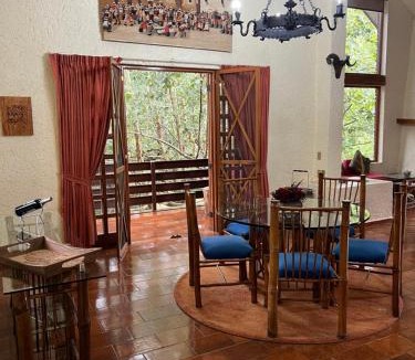 Xicotepec House | Casa Naranja