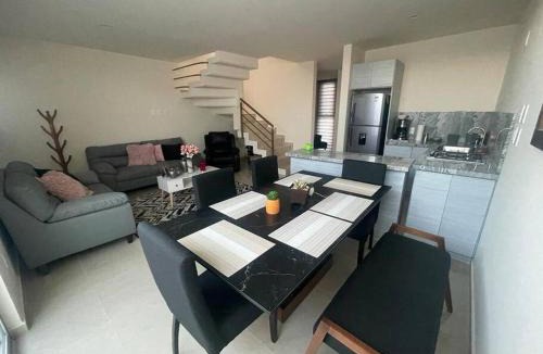 Tepic House | Casa nueva con alberca en coto