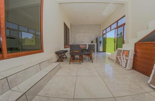Mayto House | Casa Ohana 2, Mayto