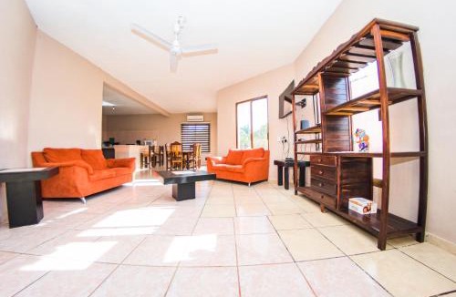 Mayto House | Casa Ohana, Mayto