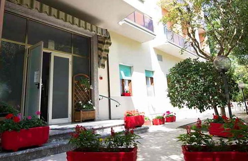 Tonfano Hotel | Casa per Ferie Nostra Signora Tonfano