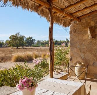 Todos Santos House | Casa Piedra - Close To The Beach!