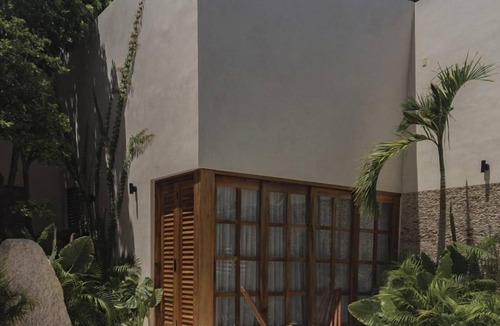 Zona Paseo Montejo House | Casa Piedra - Merida Paseo Montejo