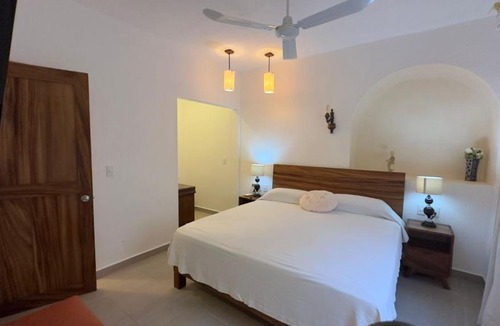 Hidalgo Hotel | Casa Puerto Viejo
