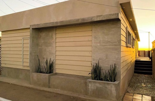 Ensenada House | Casa Puesta del Sol. an Oceanview House