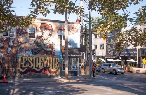 Leslieville Hotel | Casa Queen East - Modern 2BR Suite in Leslieville